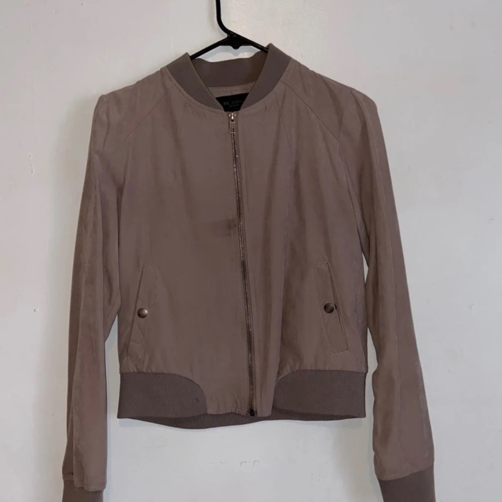 Women’s Fitted Suade Jacket